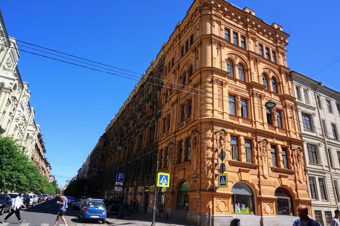 "Поехали в Питер, я хоть на метро покатаюсь!" Нет худа без добра дубль два.