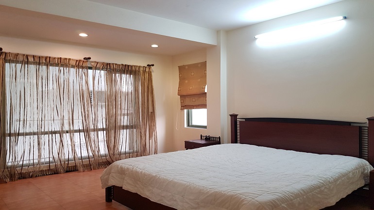 Balcony 2 – bedroom apartment with open view in Au Co street, Tay Ho district for rent