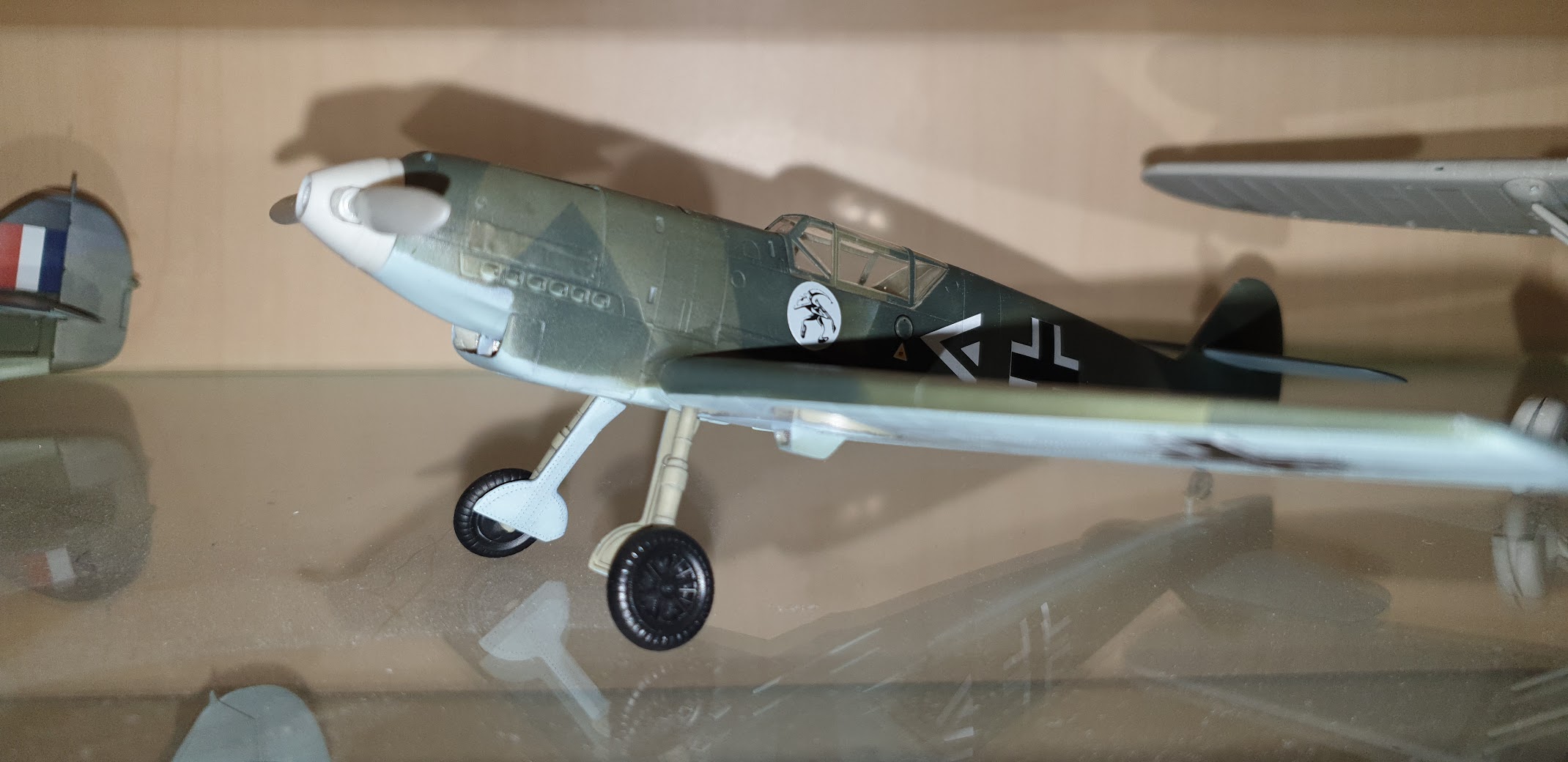 Messerschmitt Bf 109 E-1 Eduard 1:48/ Bf 109 D-1 Academy 1:48 AMWts8Ad8e_uCm4L9EHdqpRj2aOvAdluL5HKSLCOf5k53lNNIkOOqc85NLpAA_WPSyomj-mJekbyeUSrrWe3XV4wOYMf2YSGn4B2aalf9pJHbkFALhKI1WV6YL7_Tq3-H5D6gC2B9ohBVbrkjPXcRX_G9fom=w2140-h1040-no?authuser=0