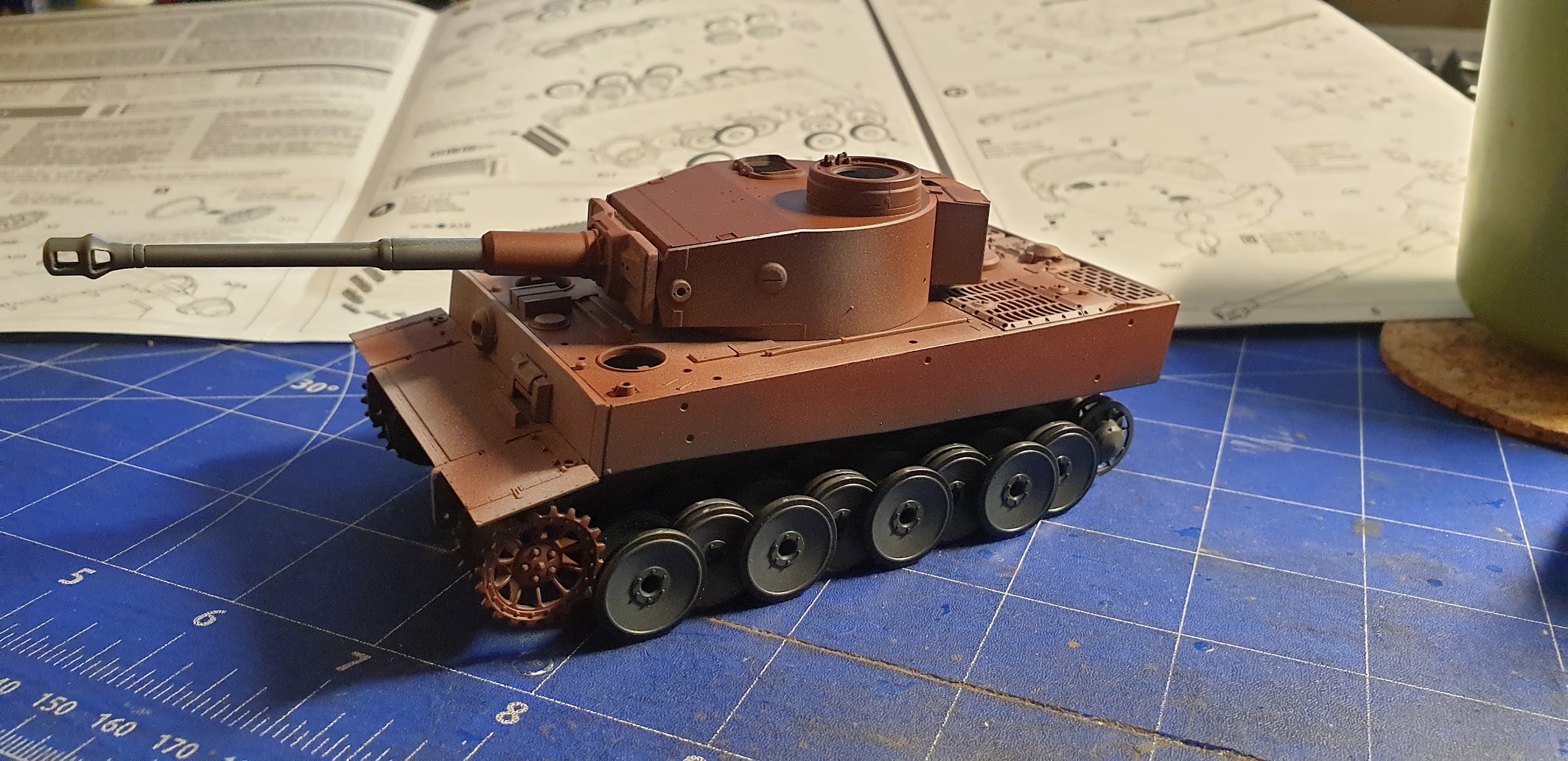 Tiger 1 Tamiya 1:48 AMWts8Ap5H7gj_IIEIsGo34lQSFgNPxXXc_8OQ-iwmZ-oPL7yDJv5TdvEvILt-sJJARKhpONmCflbZCbMKFmAQ42P1WM-3AdvrutEm_Zt8Cfs2run7QMBeR2xAs5_IjSjOG30zBMDu2FV3mbVFsE3J_jirQT=w2128-h1034-no?authuser=0