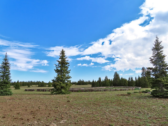 Round corral