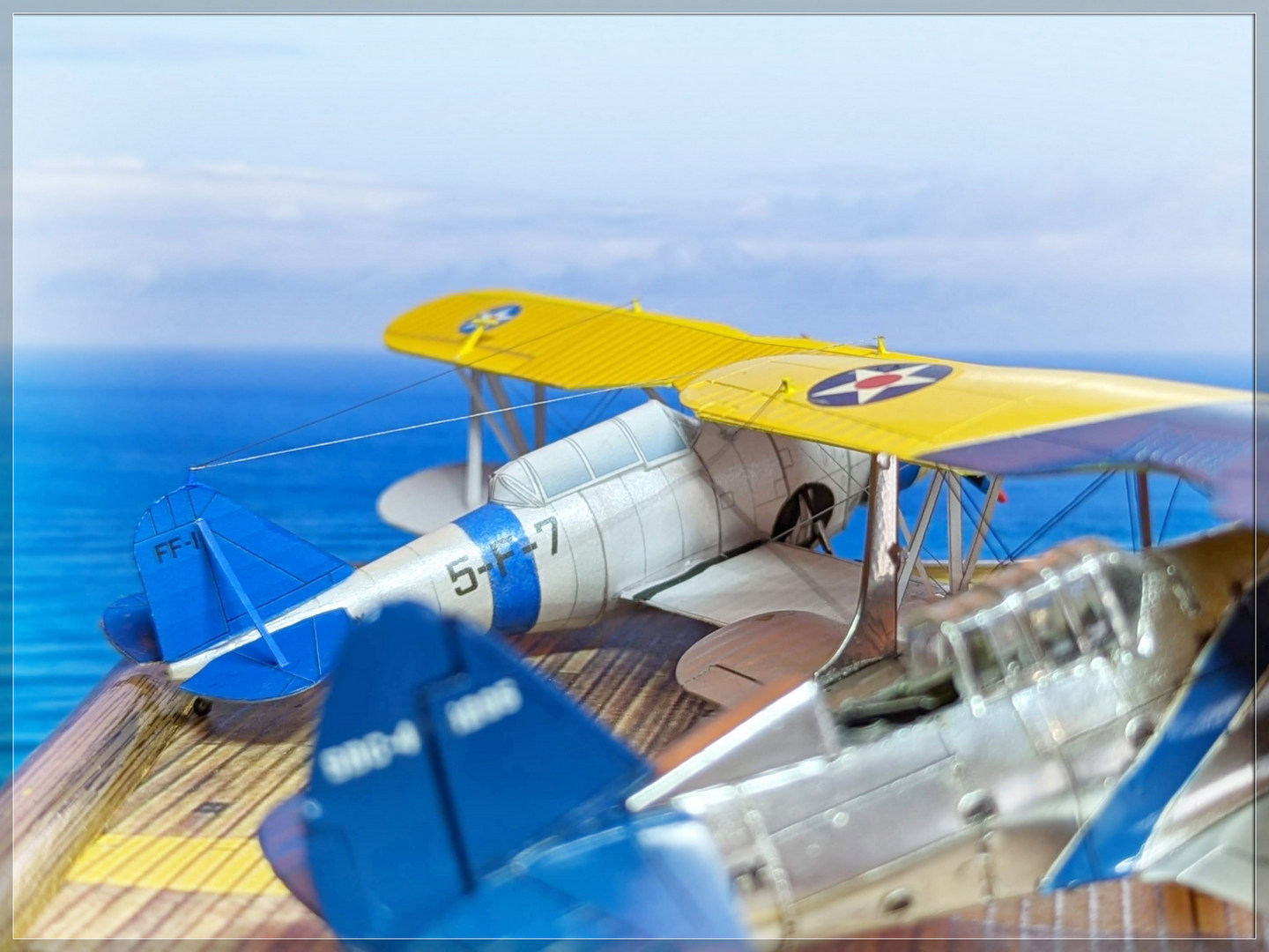 Grumman FF-1 "fifi", SnP 1/72 AMWts8B7nWO02tSi0IXI2h4l3WXy1kJHyqfe4hAV7-t83nuwx1mmopBA_upFx849ynbXWAoCvclO_vLipgSKZdphmL9dSRX_SN37FpBHuFK9OAX8liegO80DtPUDvcyRU1-CSj42EPl0PiQaGo8TXZKl7rsM=w1440-h1080-no?authuser=3