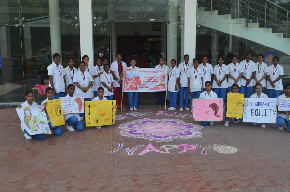 Walkathon event Group Photo at  madha hospital kolam design students and doctors