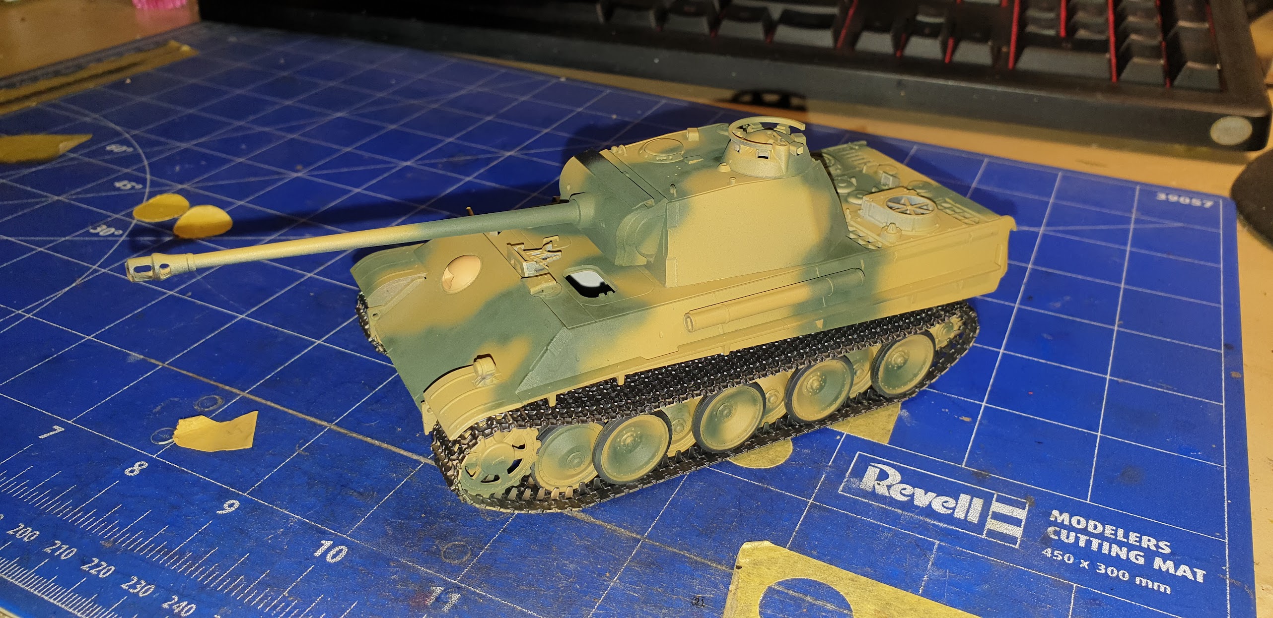 Panther G 1:48 Tamiya AMWts8BPK6SEzqUxWbJixbS0Nmgbc42jFW_T7FboPFqPnJYV74A_VfMOIqA8aFtspxkcRba2iJkxCmTseuhBqS05WVvy_DjMOe0cw0c1GAYOoF6P0altUACW6geEe2zcm7pdVGJ_xPr0QQMUIVumtaXv5S30=w2564-h1246-no?authuser=0