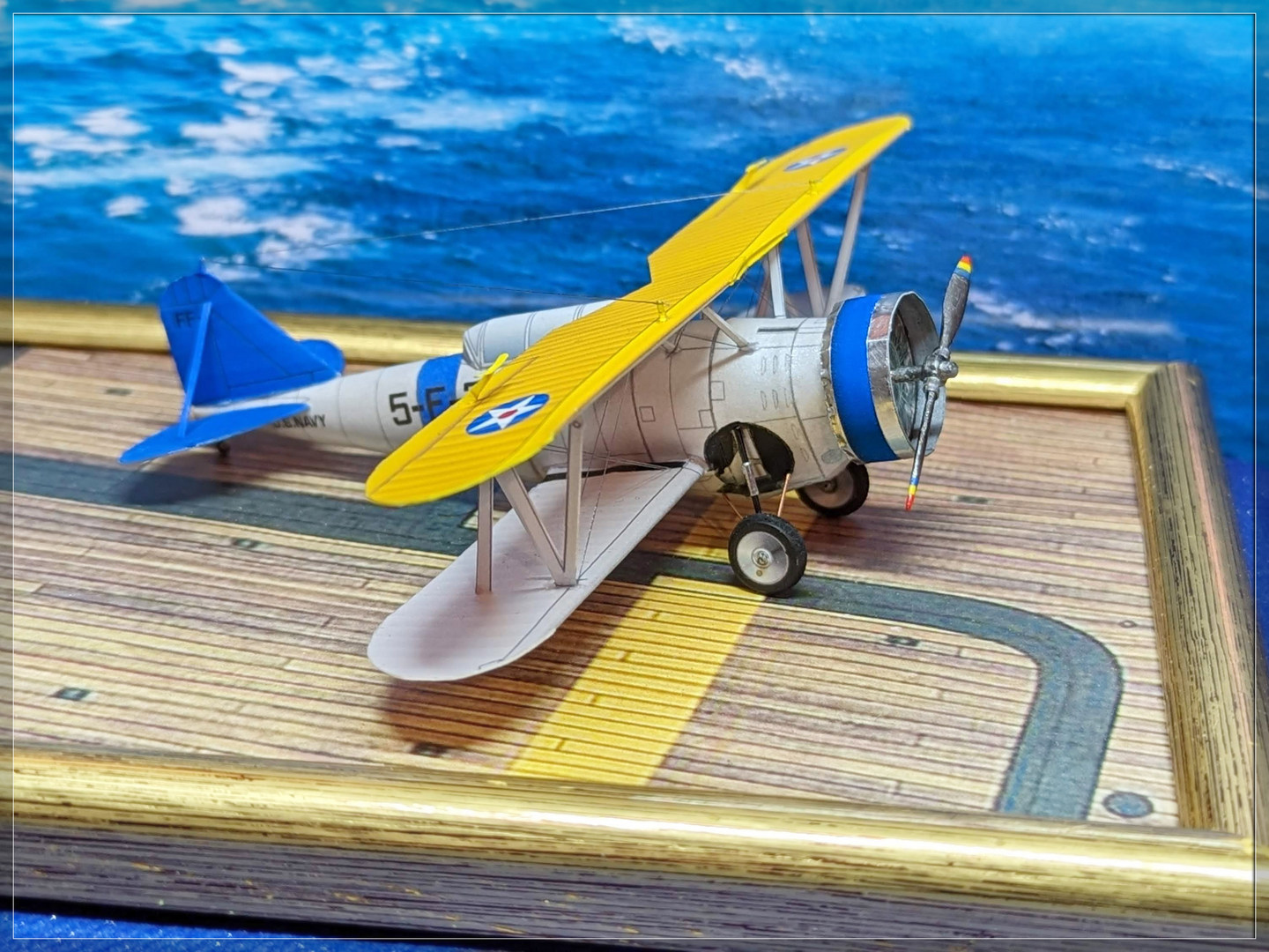 Grumman FF-1 "fifi", SnP 1/72 AMWts8BhCaQ5YYCkAbTuCXRHidQs_kUWM9raHSYTn6rhvKdkKlIV_porB3_IihpwRch_Eo1fJQLbH_BNy6MzfKxKk4zsPYlJuC-Gd8MBUMegp1nBwGno7ksvyN88VxB235lhA2gZYz8wiOSA7kSa5cmMq1XG=w1440-h1080-no?authuser=3