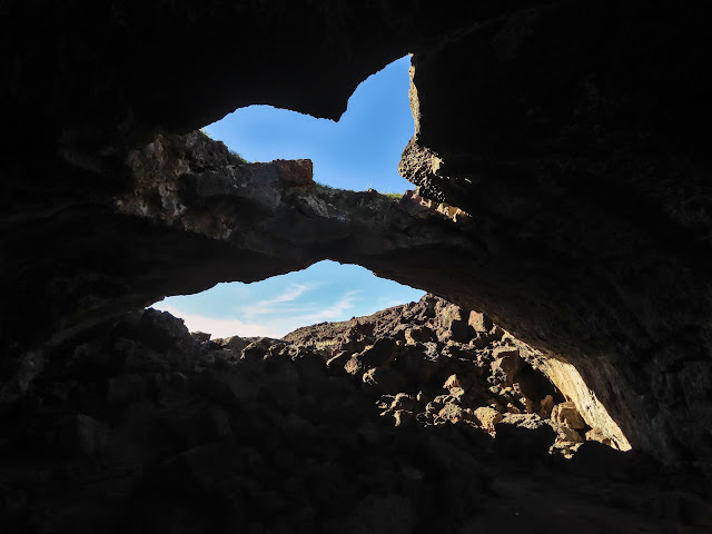 Lava tube