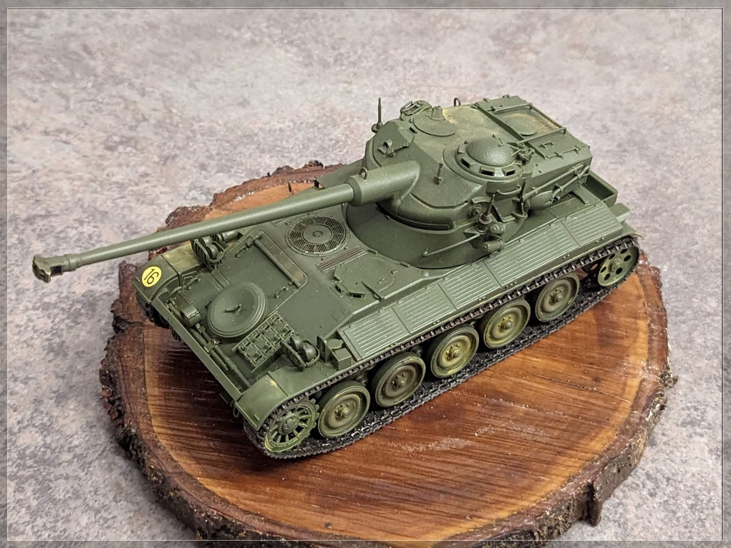 AMX 13 - 1/35 - Tamya AMWts8Bv2Q7MQcpWW-4vr7hs4XOO2ykUWA-XXTIsDjUJ45oUksdRSm8uMFLbM-_HKtH8vJ6ZY5ZxnBj47ymaLYzGQoyaDe_bJFLqXs8jdxEZEqMvQIDgiZ6xUwvPE-1N--24crQrHx6t7xzzVaxHe8OhWuhG=w1440-h1080-no?authuser=3