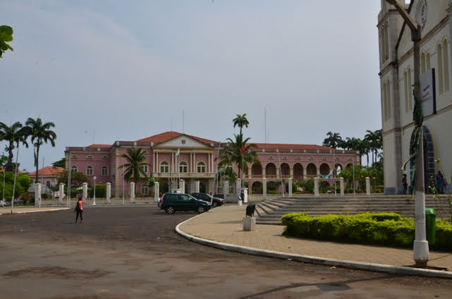 Palácio dos Congressos / Melhores coisas para fazer em São Tomé