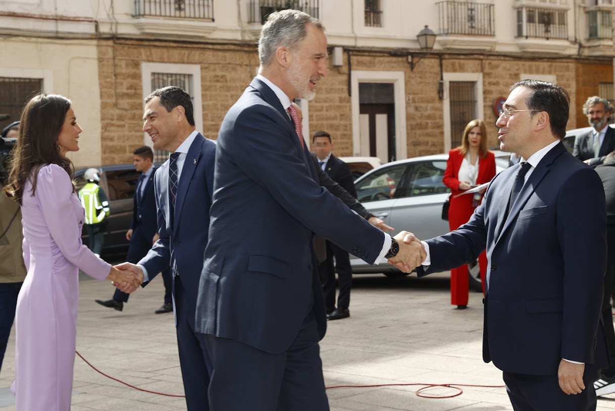 Queen Letizia of Spain was looking lovely in lilac for Spanish Language Congress in Cadiz