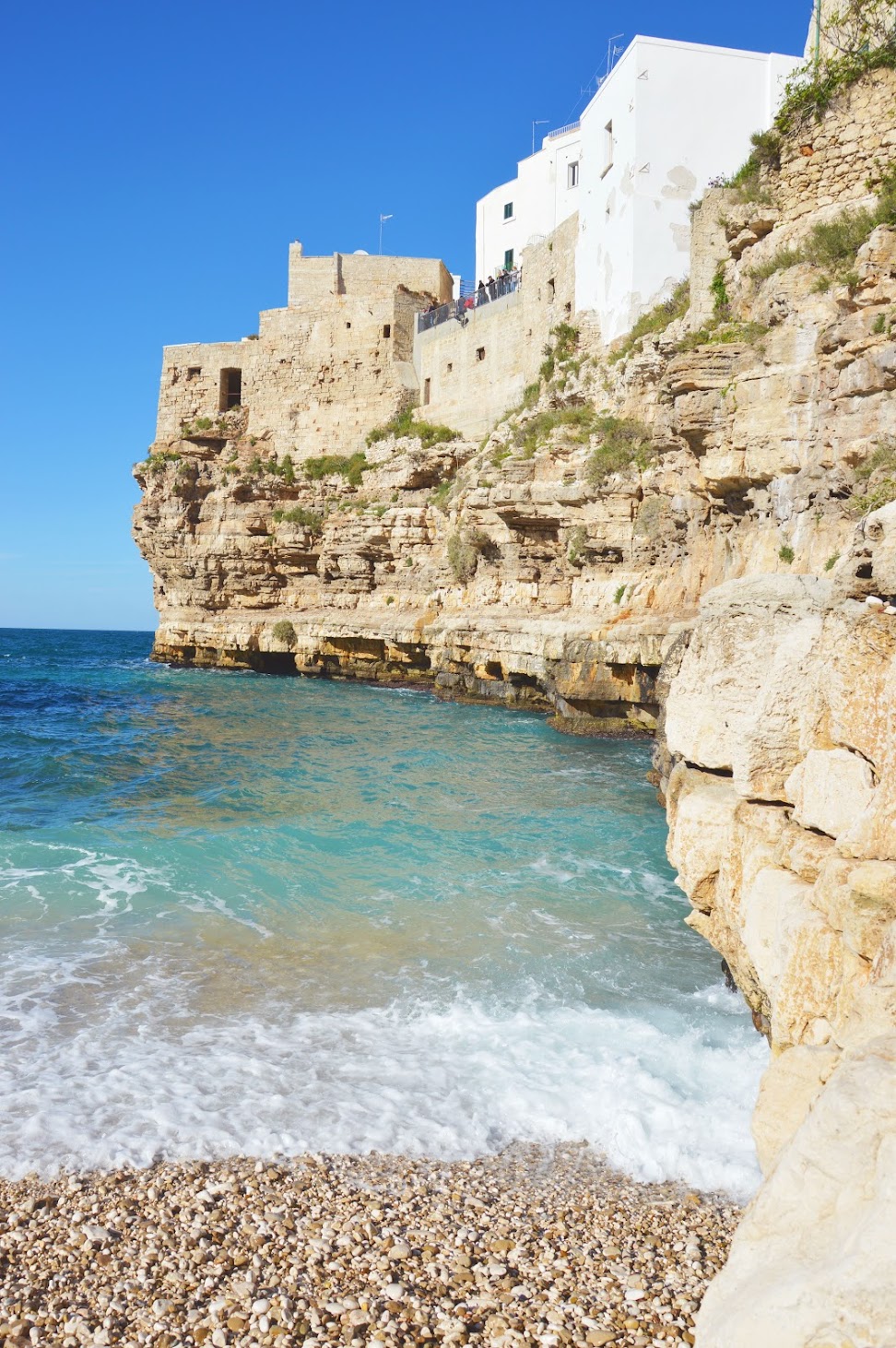 best places to stay in polignano a mare