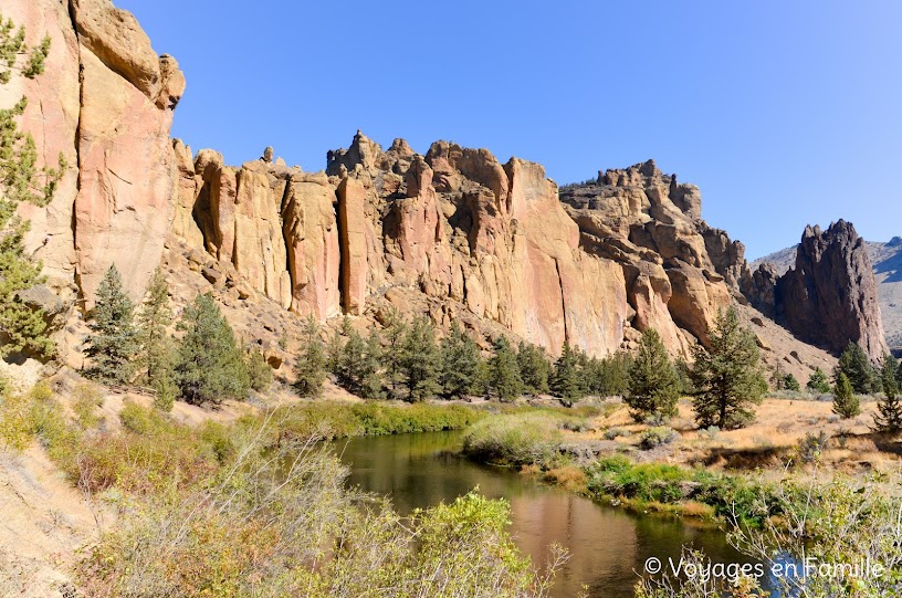 Smith rock SP, river trail