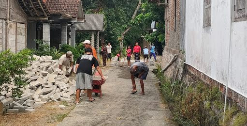 Desa Banyubiru ngawi