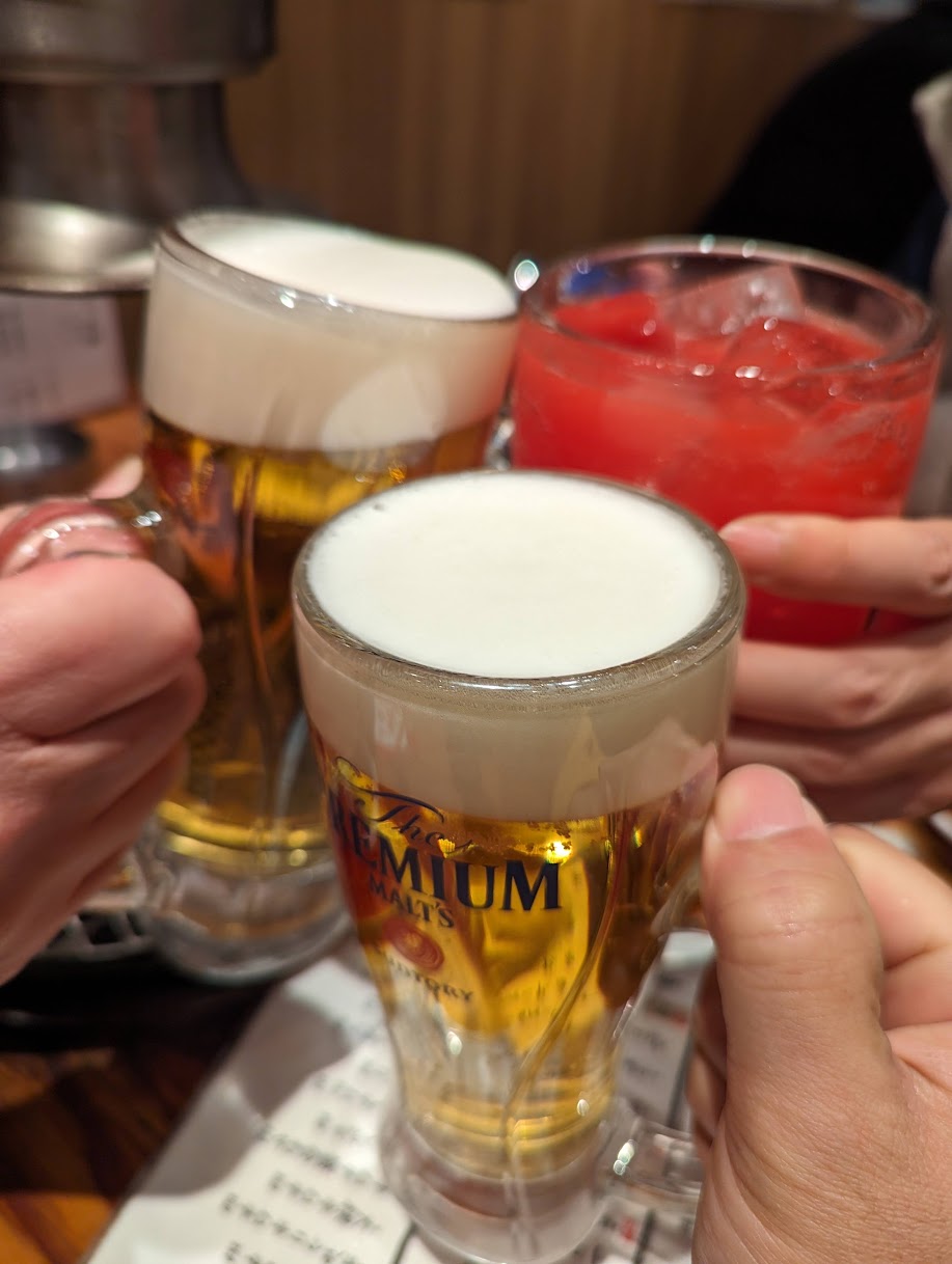 かんぱーい、登山の後のビールはうまい！