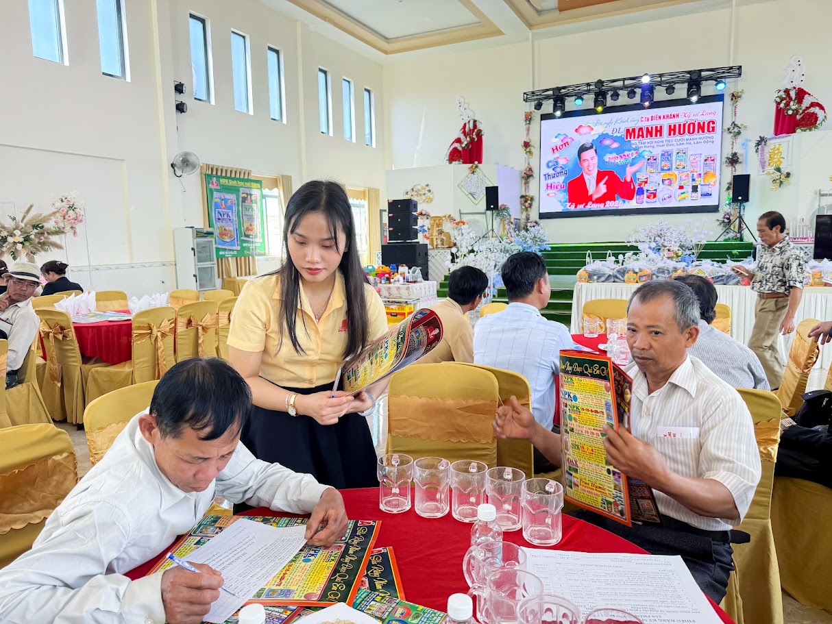 CHUỖI HỘI THẢO “HƠN CẢ THƯƠNG HIỆU” CÙNG CÔNG TY DIÊN KHÁNH