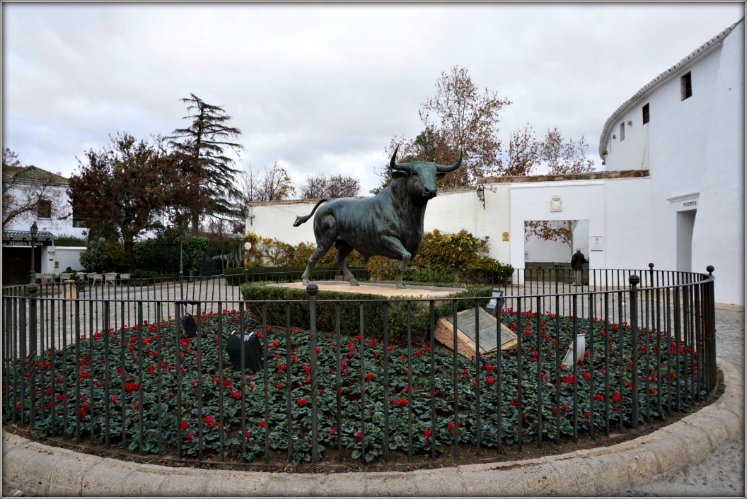 Предрождественская Малага и Pueblos Blancos (Нерха, Фрихильяна, Михас, Ронда).