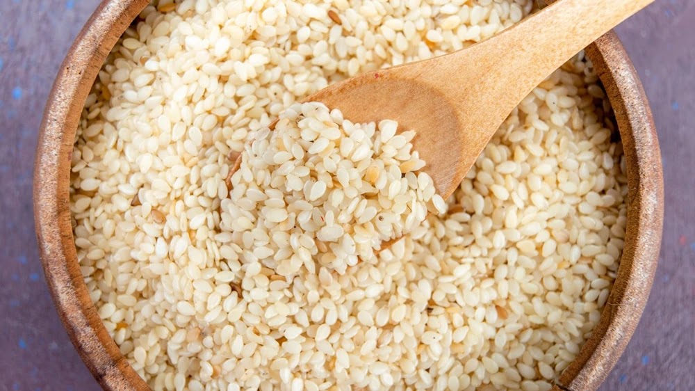Ăn hạt vừng có thể giúp cơ thể sản xuất ra nhiều Estrogen hơn
