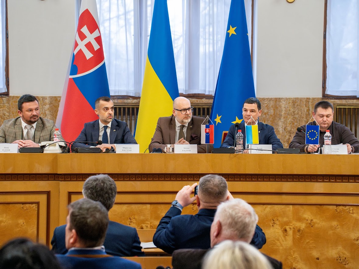 Zasadnutie Slovensko-ukrajinskej medzivládnej komisie pre cezhraničnú spoluprácu