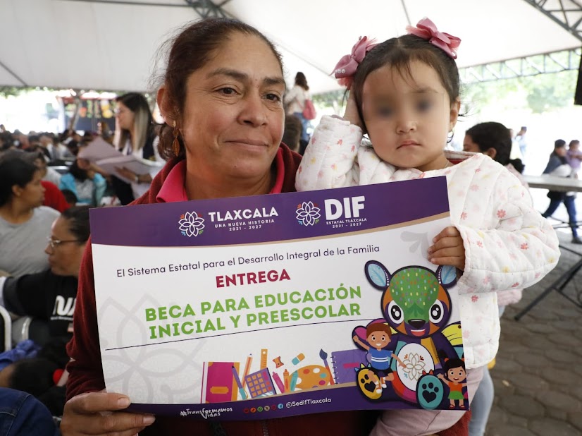 El Programa de Centros de Atención Infantil impulsa la educación temprana con apoyos económicos para niñas y niños de Tlaxcala.