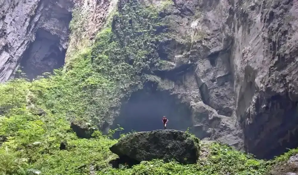 Caverna Son Doong: A maior caverna do mundo