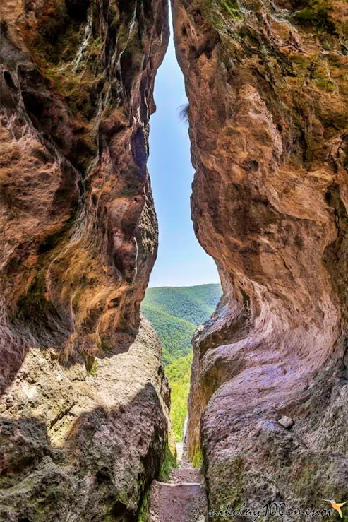 Caverna Utroba: A Caverna do Útero da Bulgária