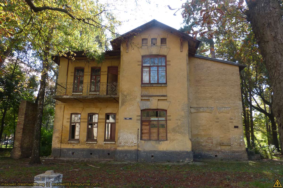 07-P1210104