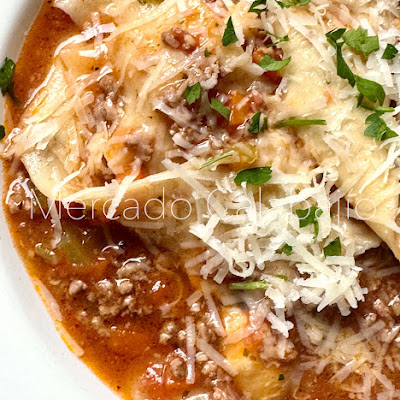 Sopa de lasaña (lasagna soup)