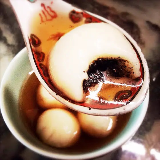 黑芝麻湯圓,dumpling,dessert,tong yuan,ginger,ginger sweet Soup,black sesame,recipe,薑糖水,rice,sweet,chinese new year,tong yuen, tang yuan