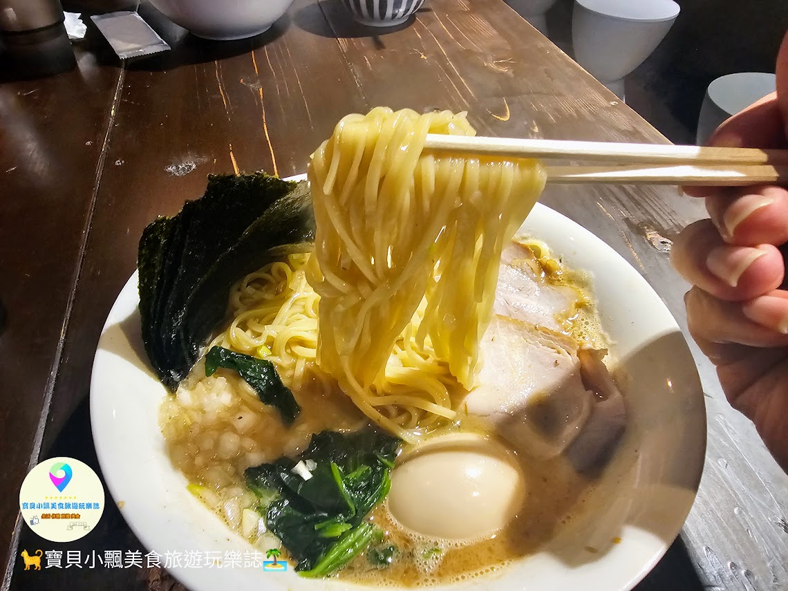 [食]日本 福岡 自家製麵 魚介豚骨湯頭 中華そば栄