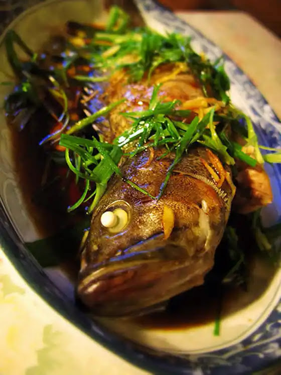 classic, cantonese, steamed, fish, chinese, recipe, chinese steamed fish, 清蒸鱼