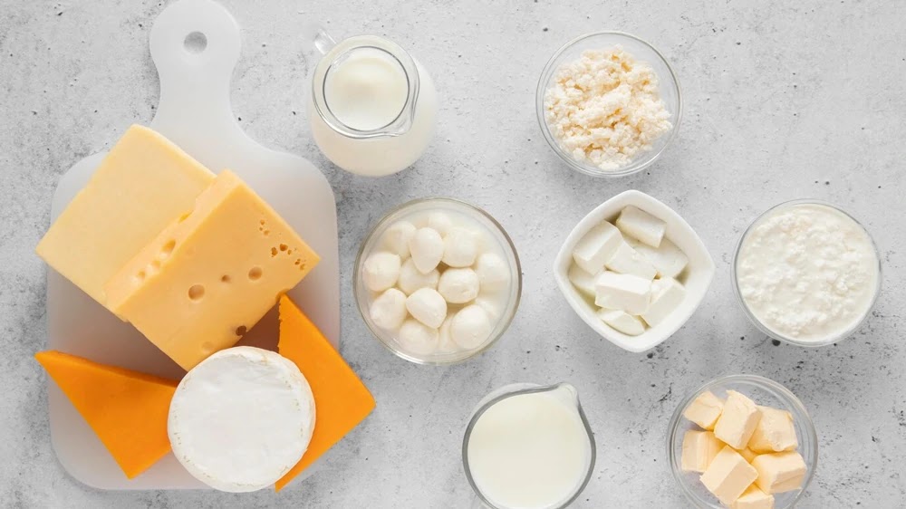 Phô mai giàu biotin giúp mái tóc chắc khỏe từ sâu bên trong