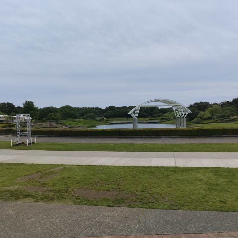 Два разных парка за одинаковую цену -Showa Memorial Park  и Hitachi Seaside Park