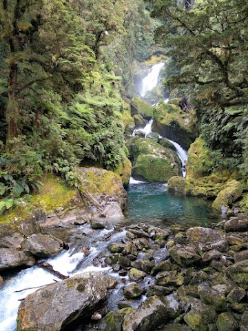 Milford Track Mackay Falls