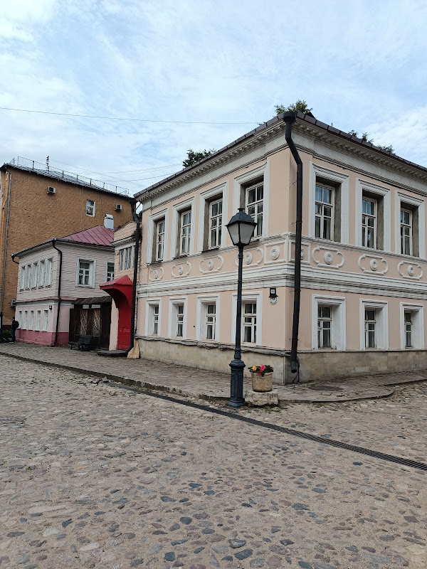 Москва. Неторопливые прогулки, красивые исторические особняки и всё интересное, о чем хотелось рассказать.