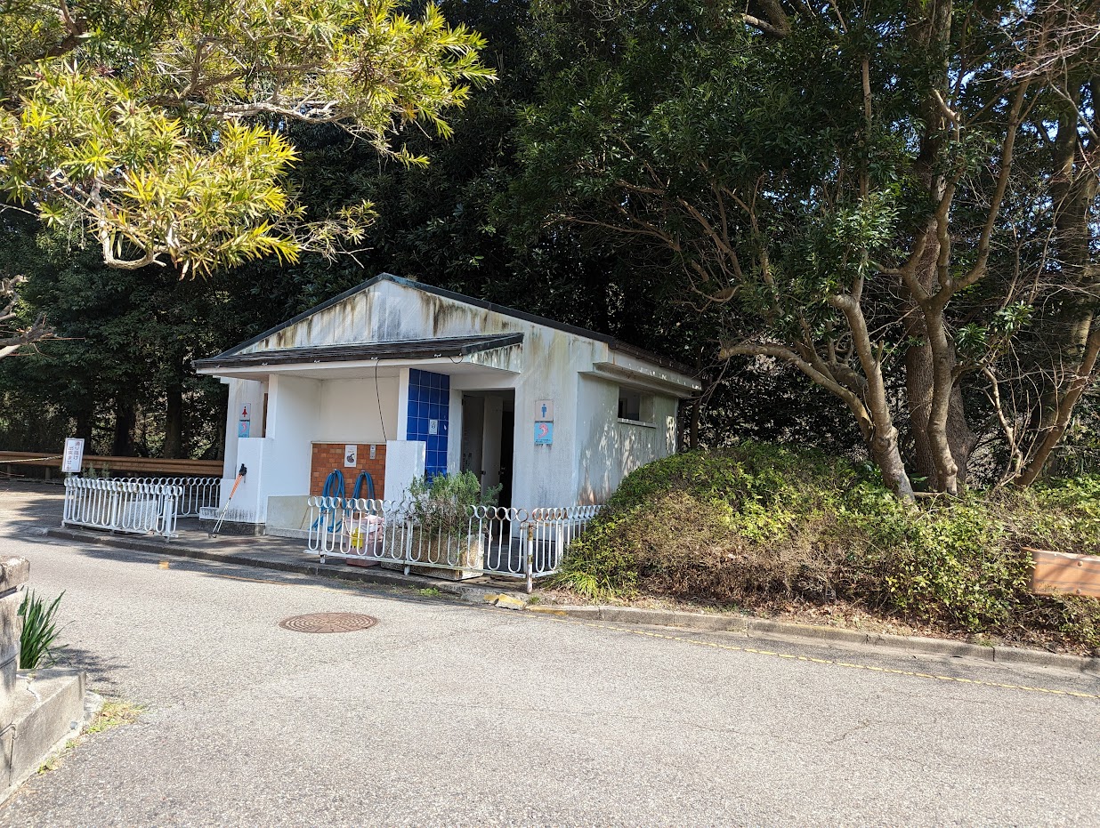 神戸市建設局 中央水環境センター鈴蘭台処理場のトイレです。一般の方に開放してくれています。ありがたや～