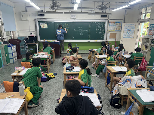 60915