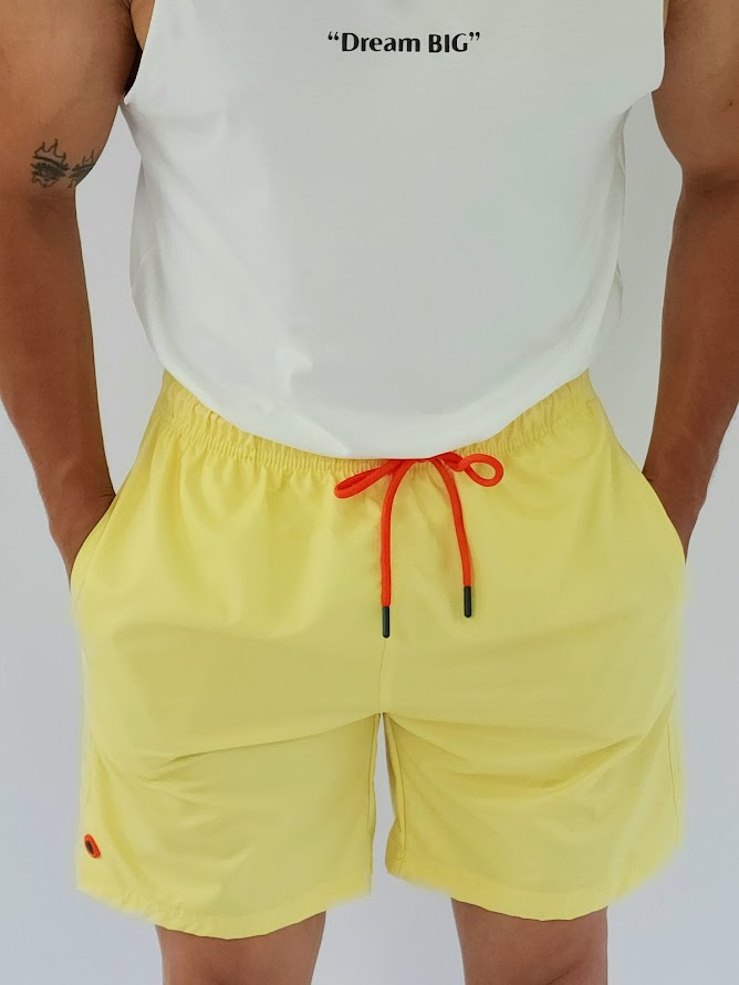 Pantaloneta Estivaneli color amarillo para Caballero 
