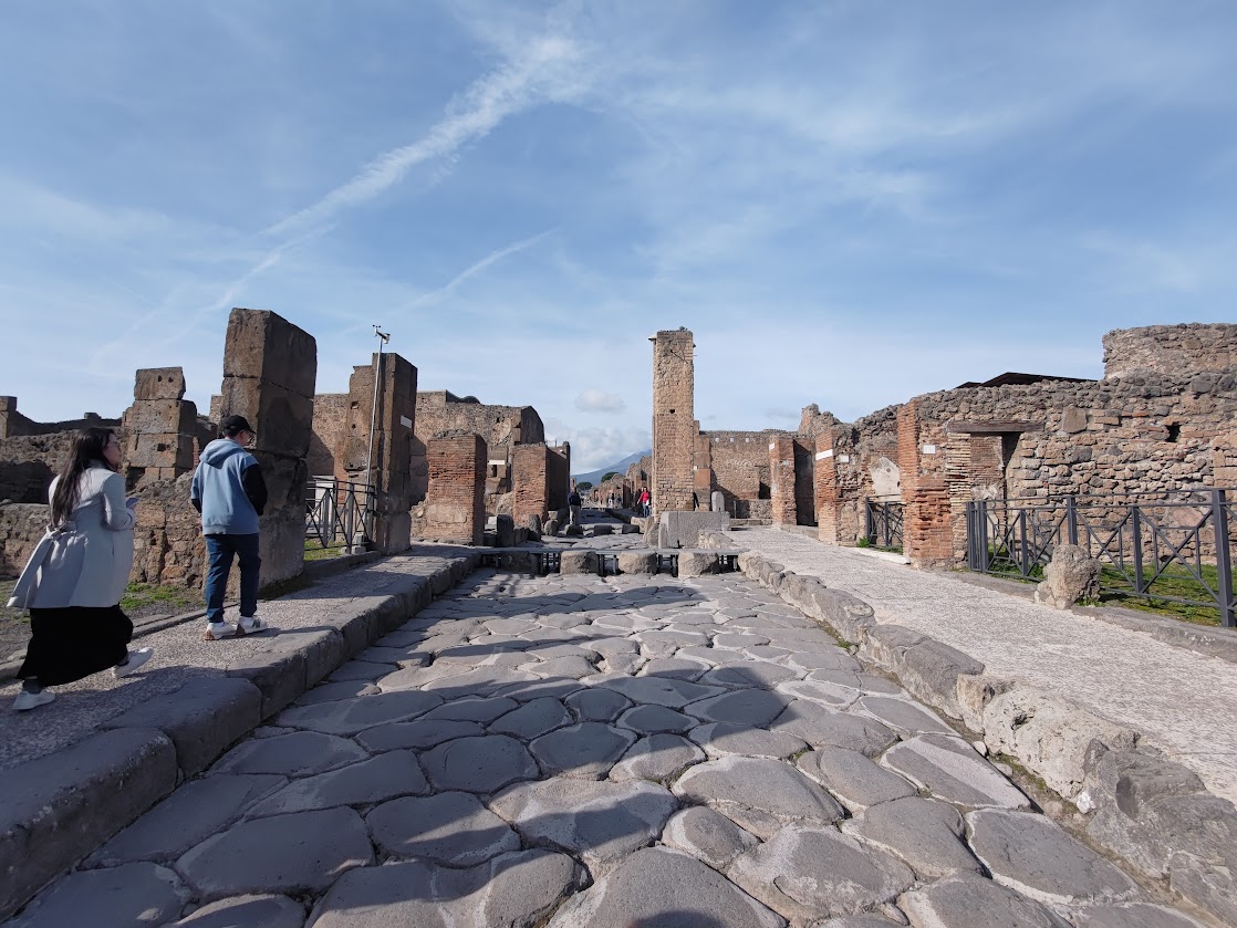 2024.2.6 Day4-1.馬泰拉Matera-龐貝古城