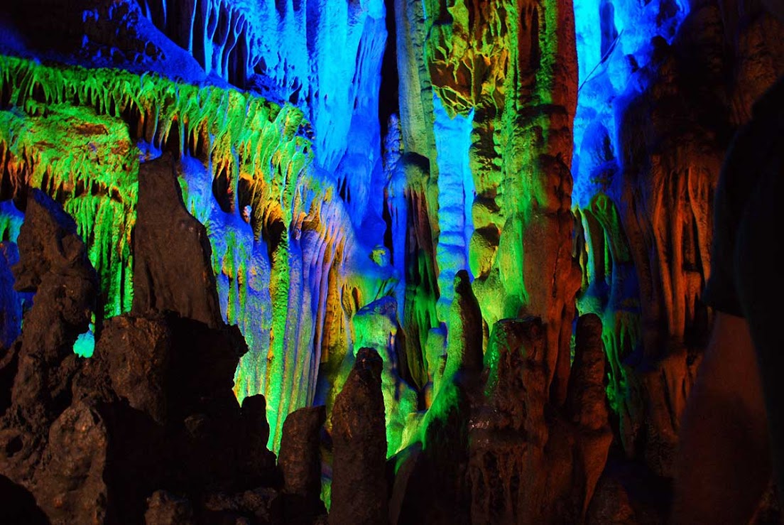 Caverna Flauta de Bambu