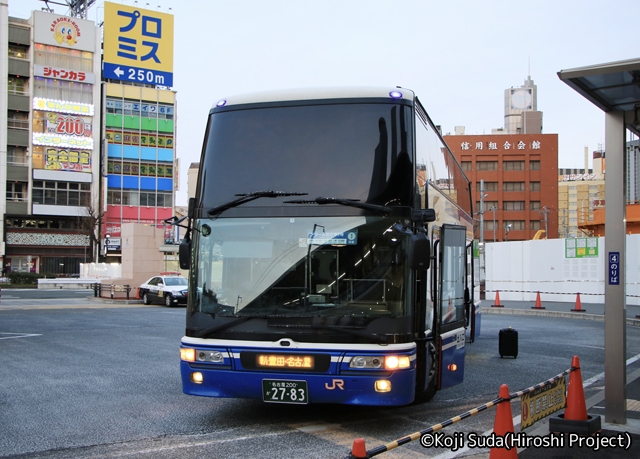 JR東海バス「ドリームなごや号」「新東名スーパーライナー号」　ビジネスシート車　744-10992　名古屋駅新幹線口到着_01