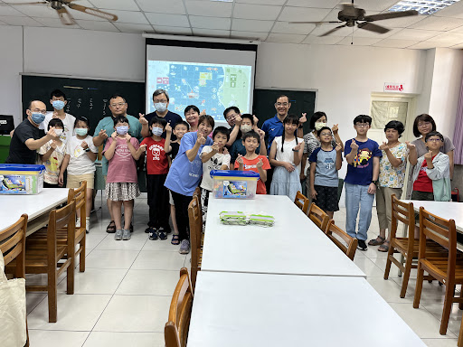 1130629《科技教育-智慧玩具 程式設計家 親子共學活動》(另開新視窗)