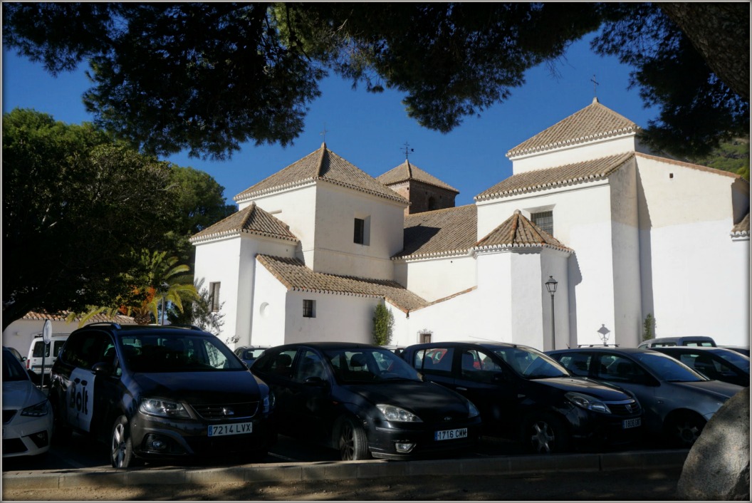 Предрождественская Малага и Pueblos Blancos (Нерха, Фрихильяна, Михас, Ронда).