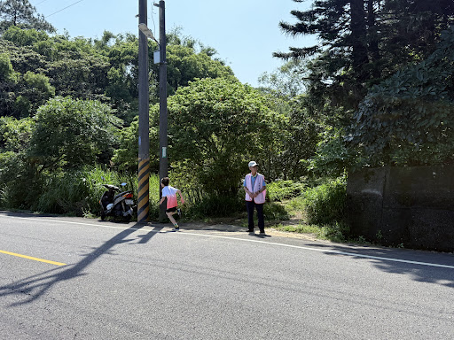 10807