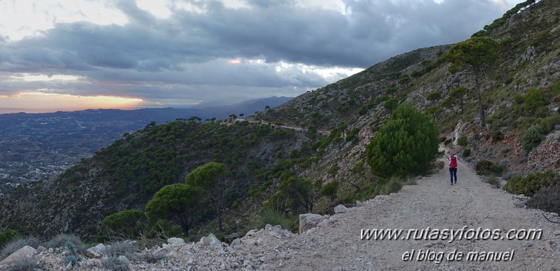 Sierra de Mijas desde Puerto Colorado