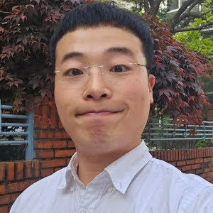 안녕하세요! 저는 권봉재입니다