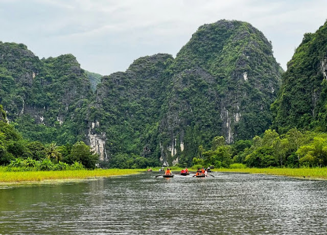 땀꼭(Tam Coc)에서 보트 여행