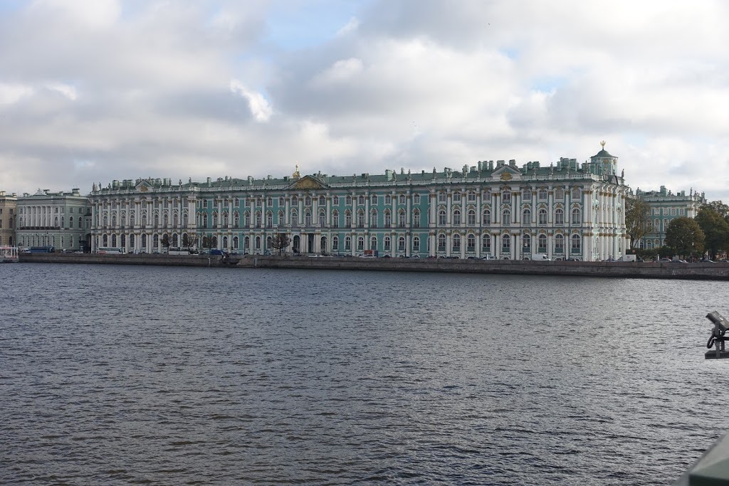 Золотая осень 2015 года в Петербурге, первая поездка с мамой. А также Новгород и Выборг.