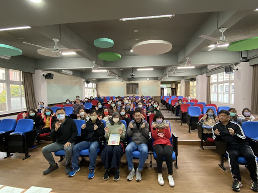 1120313_歡送人事詹主任轉學證明書(另開新視窗)
