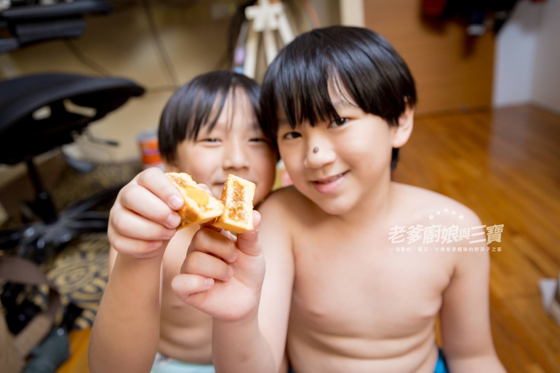 王媽媽法式溫馨酥，融合法式特殊手法、一次給你鳳梨酥、鳳凰酥、土鳳梨酥、抹凰酥，手工精緻、入口即化的四色美味溫馨酥