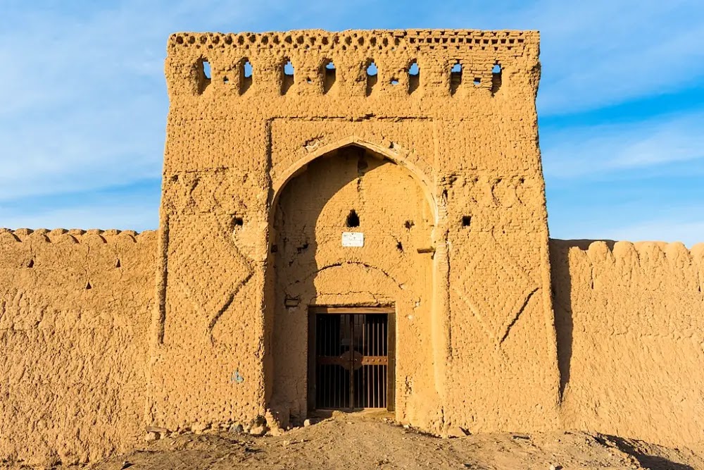 Saryazd: A fortaleza antiga que guardava tesouros e histórias