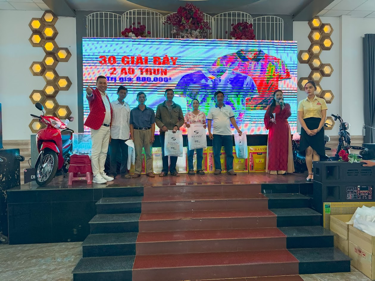 Họp mặt khách hàng do công ty Diên Khánh và đại lý Nguyên Vũ phối hợp tổ chức